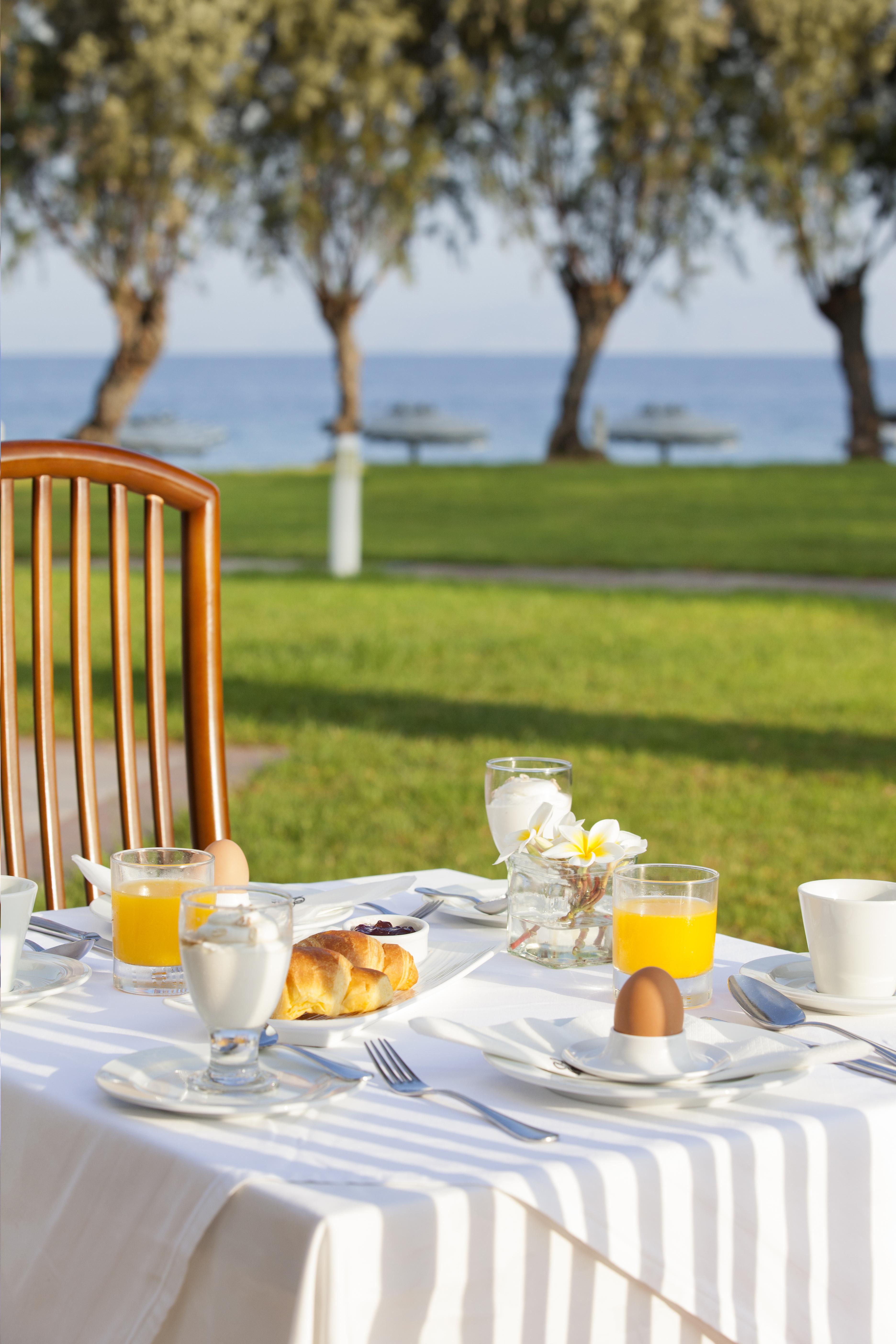 Electra Palace Rhodes Ialysos (Rhodes) Exterior foto Breakfast at the Royal Palm Beach Hotel